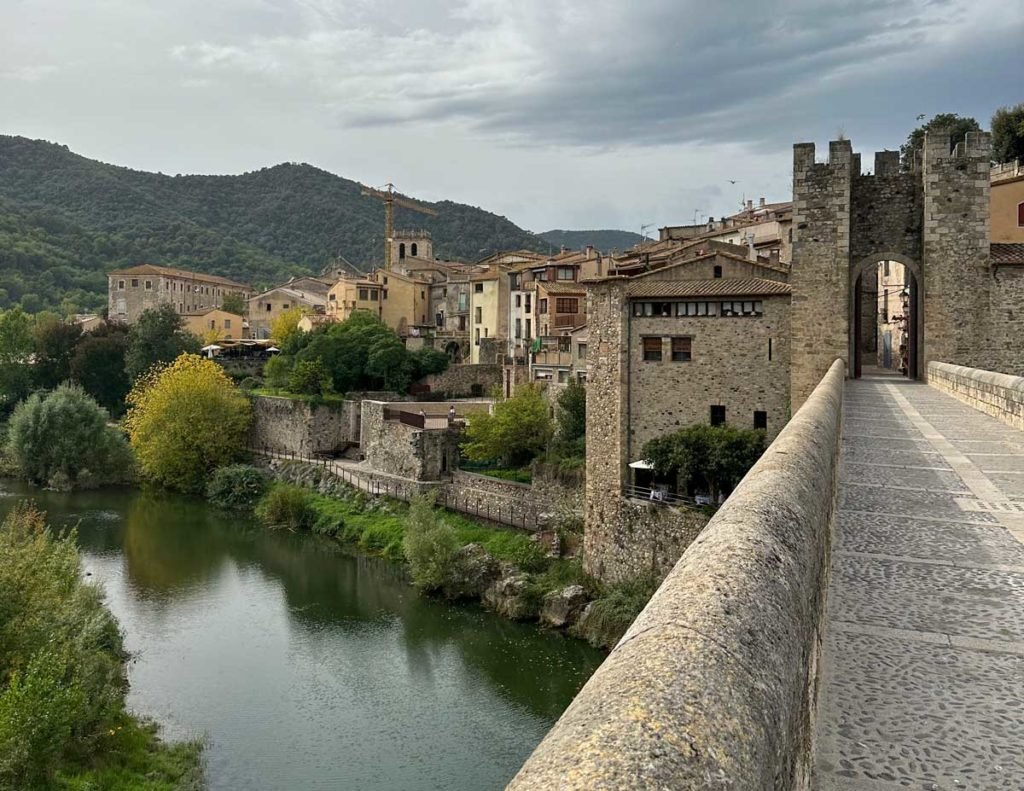 besalu