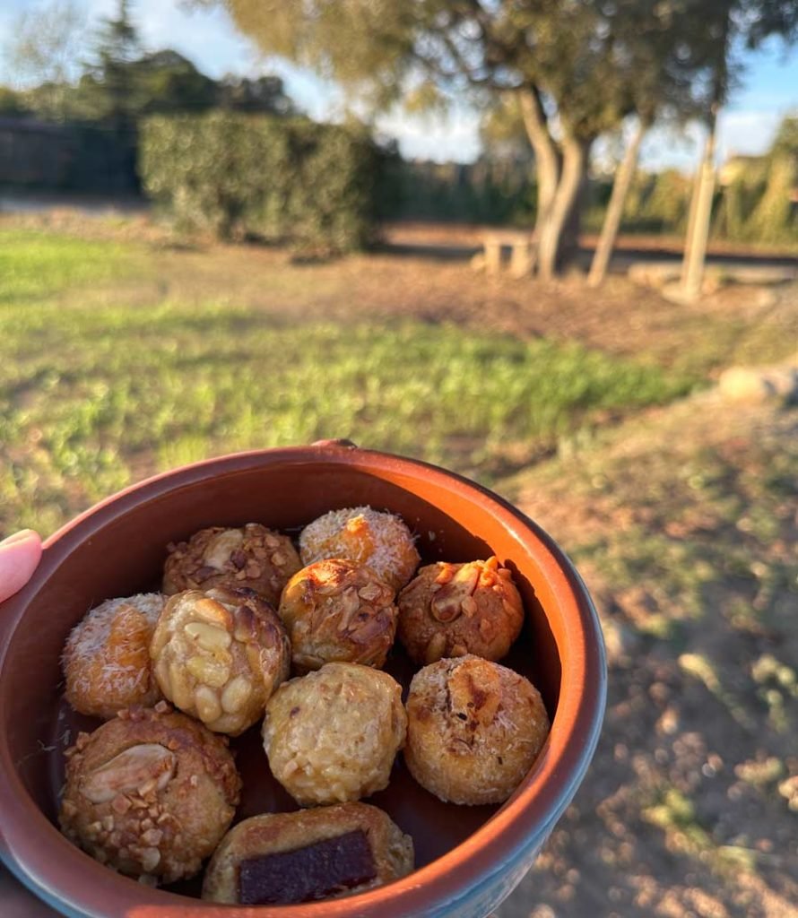 panellets catalan pastries